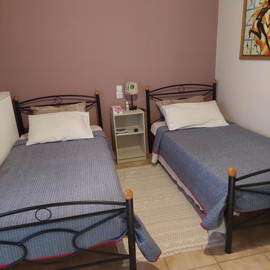 Urban Penthouse Apartment Патра Екстериор снимка